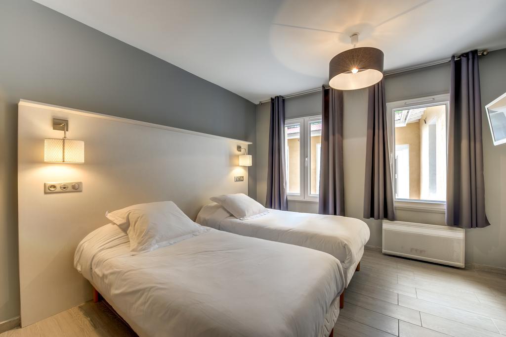 Hotel Jade Aulnay-sous-Bois Luaran gambar